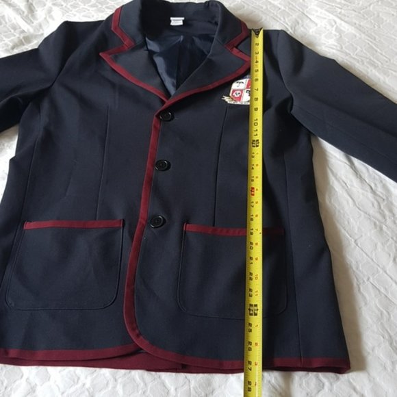 The Umbrella Academy Uniform Blazer -In Very Good Condition - Picture 10 of 11
